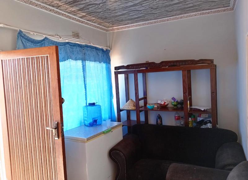 2 Bedroom Property for Sale in Galeshewe Village Northern Cape